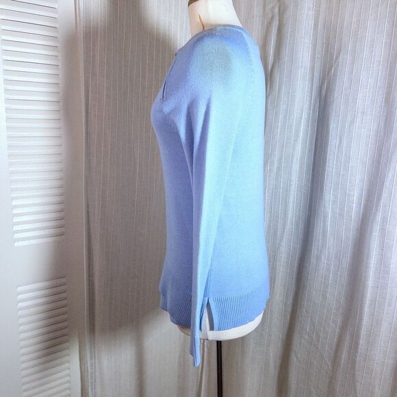 Neiman Marcus | Women’s | Sweaters | XS | Modern Abstract Light Blue Sweater - Picture 3 of 5